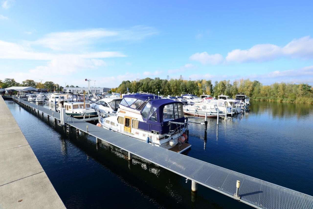 Luxstay Werder Kolonie Zern Екстериор снимка